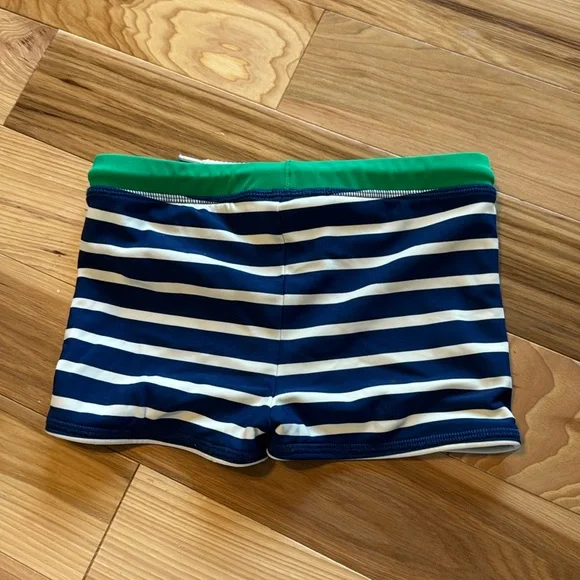 MB Swim shorts 5/6y - Picture 3 of 3